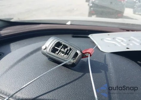 2015 Chevrolet Impala 2Lt from USA, damaged, VIN 2G1125S31F9243102